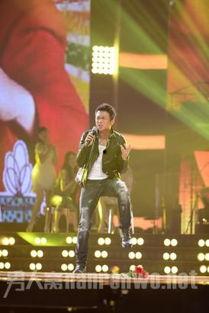 邓超唱歌圈内爆料视频,揭秘娱乐圈背后的欢乐瞬间  第3张